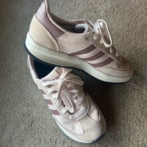 Adidas Women's Sneakers